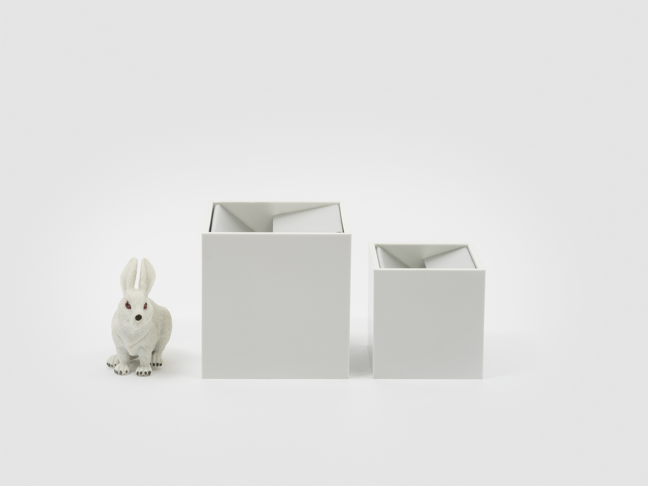 Cubo Ashtray by Danese Artemide Design Accessories